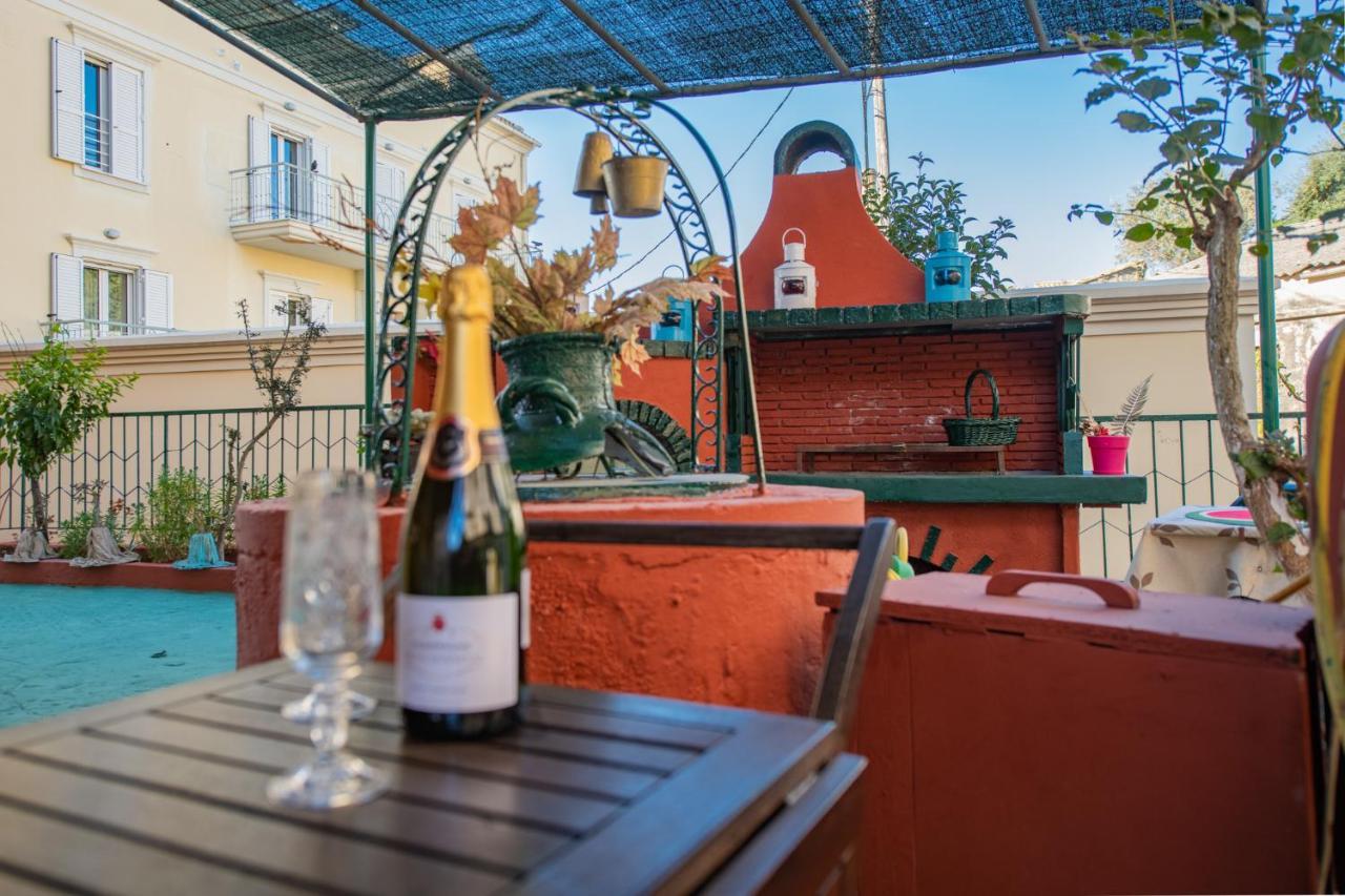 Fay's Barbeque Garden-House Lejlighed Corfu  Eksteriør billede