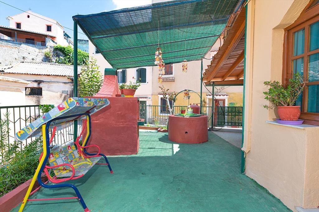 Fay's Barbeque Garden-House Lejlighed Corfu  Eksteriør billede